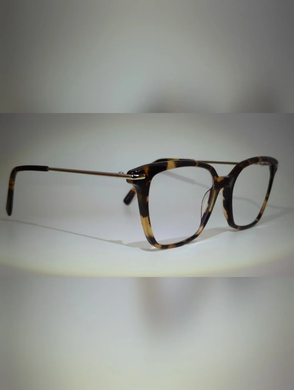 Dearly. Tortoiseshell Eyeglass Frames - Classic Brown Gold